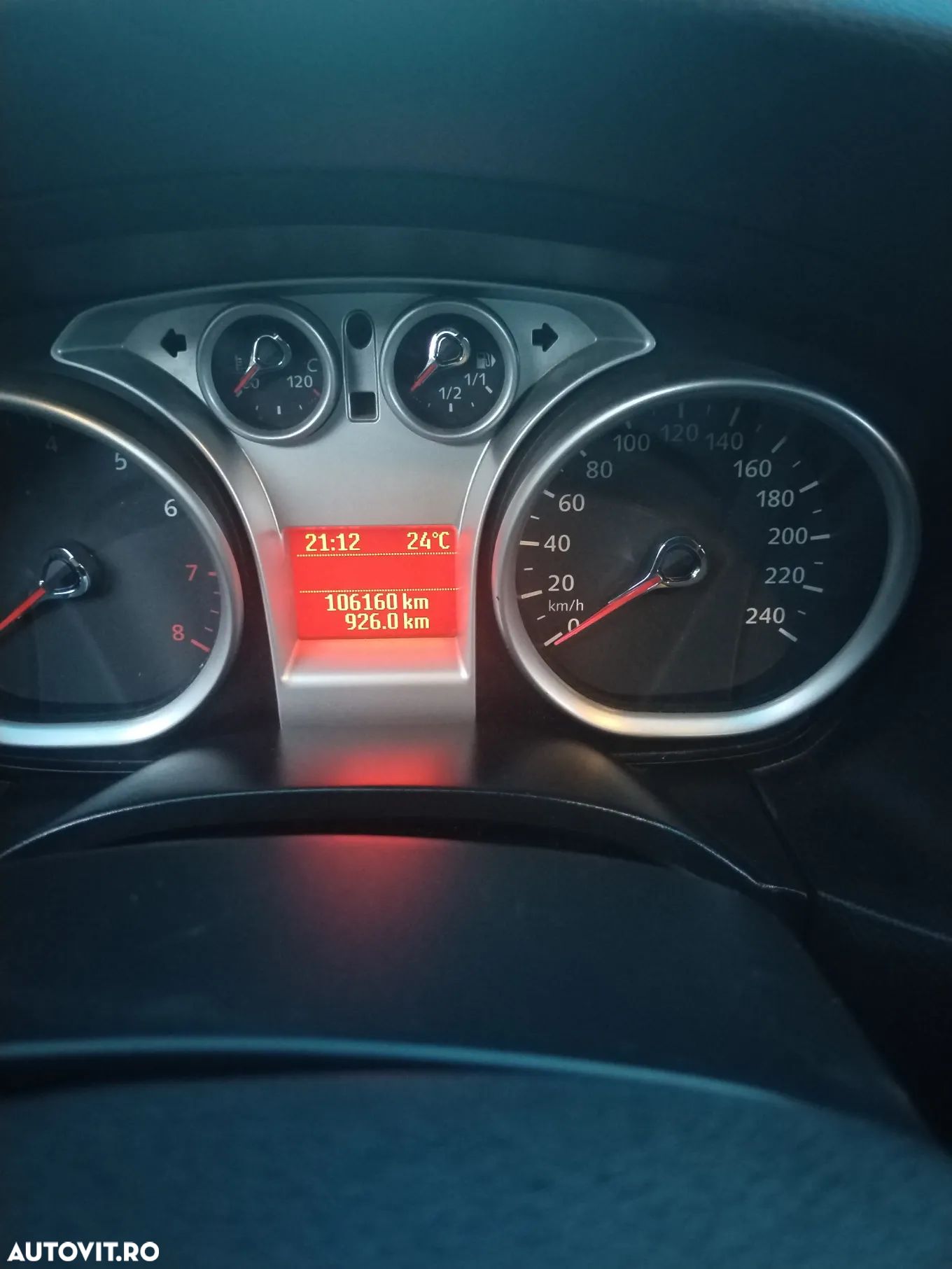 Ford Focus - 1