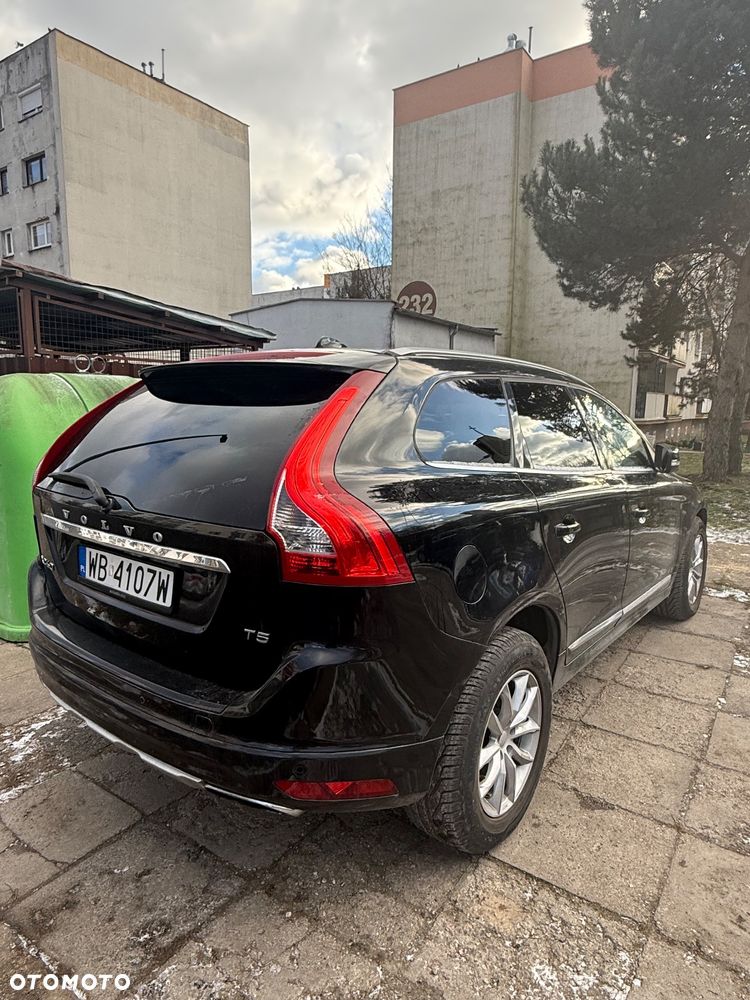 Volvo XC 60 T5 Geartronic Kinetic - 8