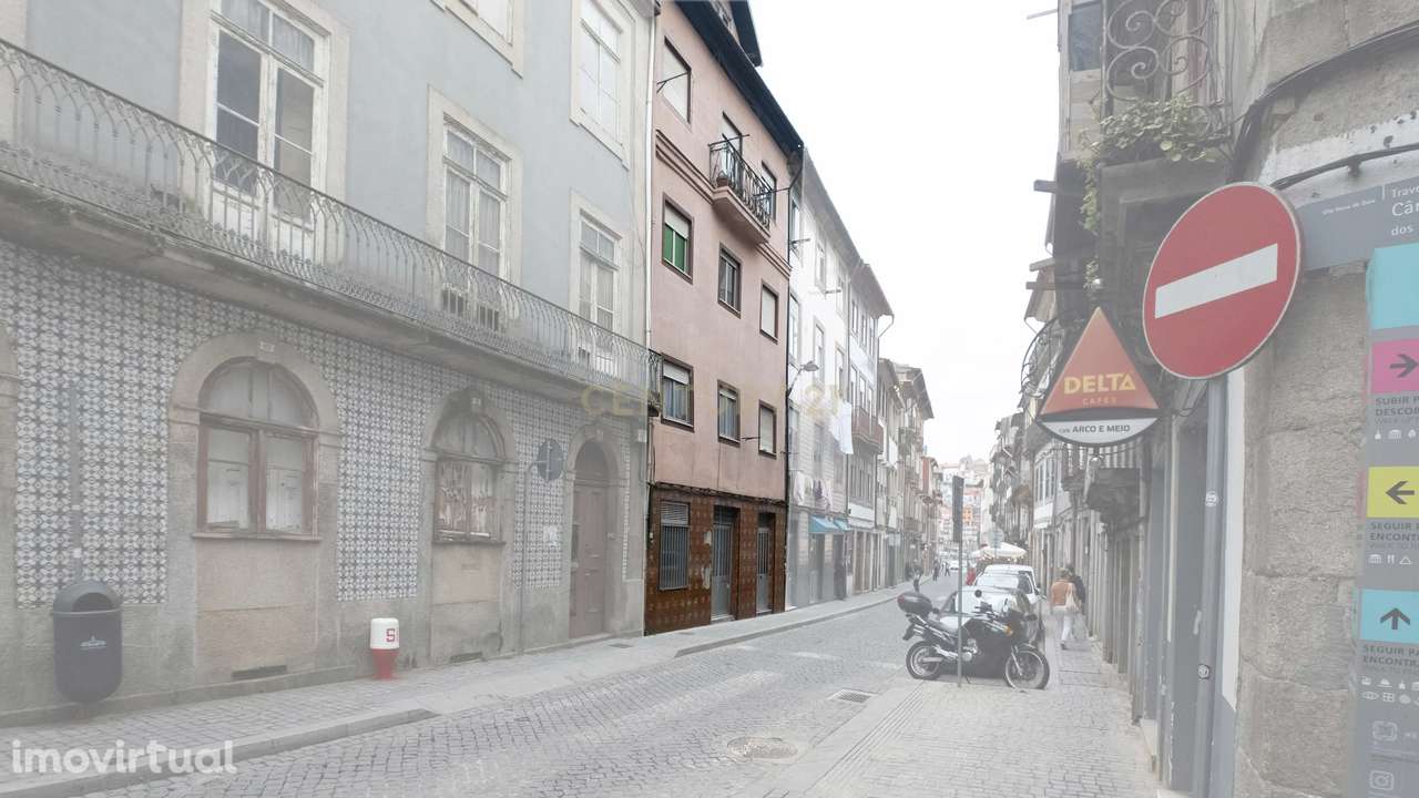 Prédio para Venda em Zona ARU – Vila Nova de Gaia | Excelente Oportuni - Grande imagem: 2/19