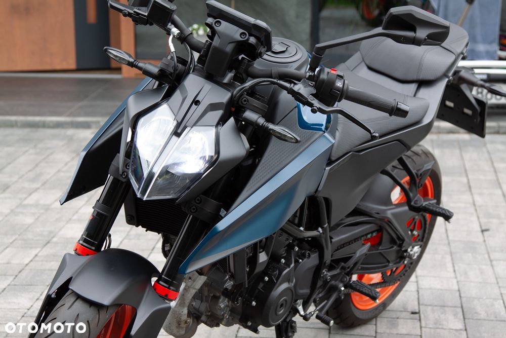 KTM Duke 125 - 8