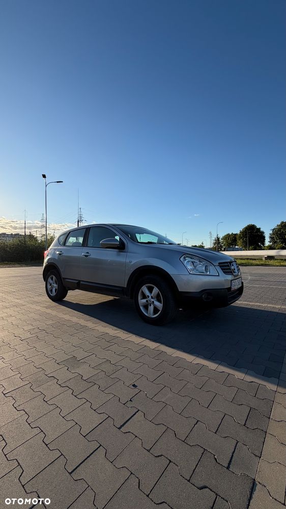 Nissan Qashqai 2.0 dCi Visia - 1