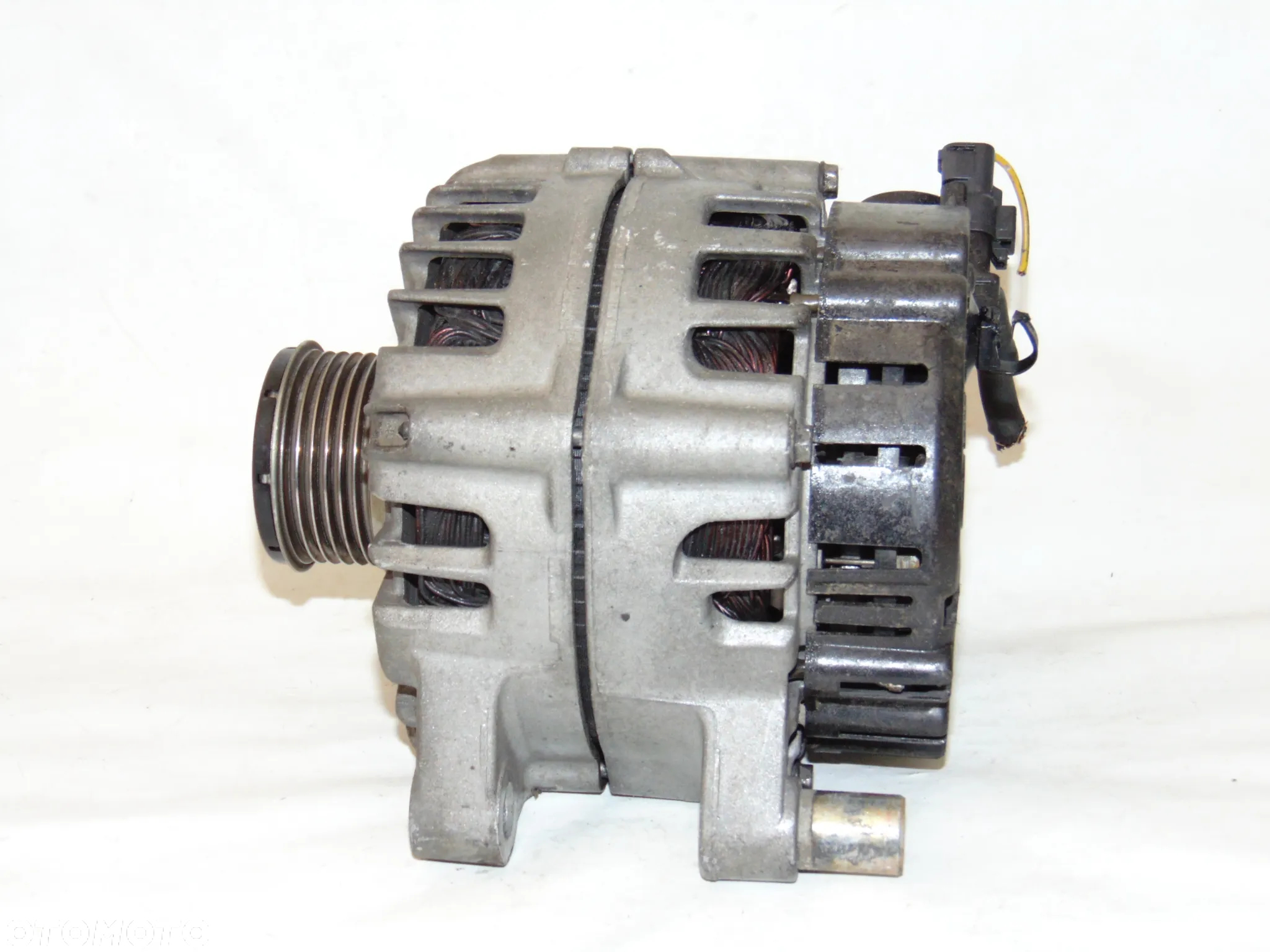 ORYGINAŁ alternator 9688085380 Peugeot 308 407 807 Citroen C4 C5 II C8 diesel 2.0 2.2 HDI - 4