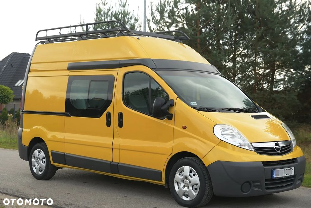 Opel Vivaro - 11