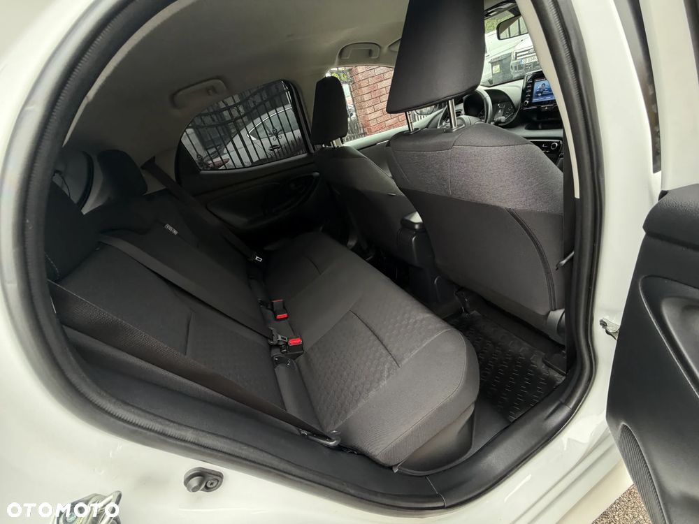Toyota Yaris Hybrid 1.5 Comfort - 33