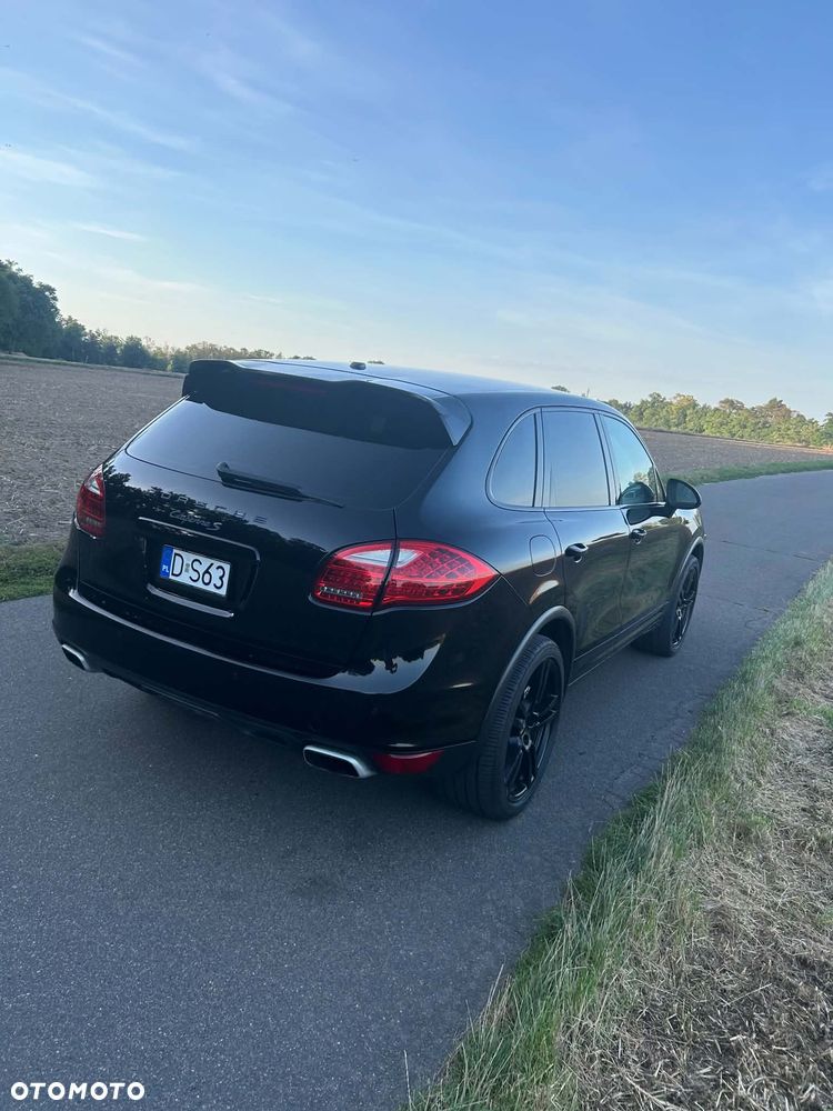 Porsche Cayenne - 9