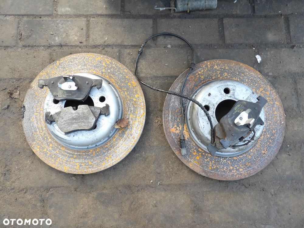 BMW - F10 - B47 - 2.0d - TARCZE HAMULCOWE - KLOCKI - KOMPLET - 1