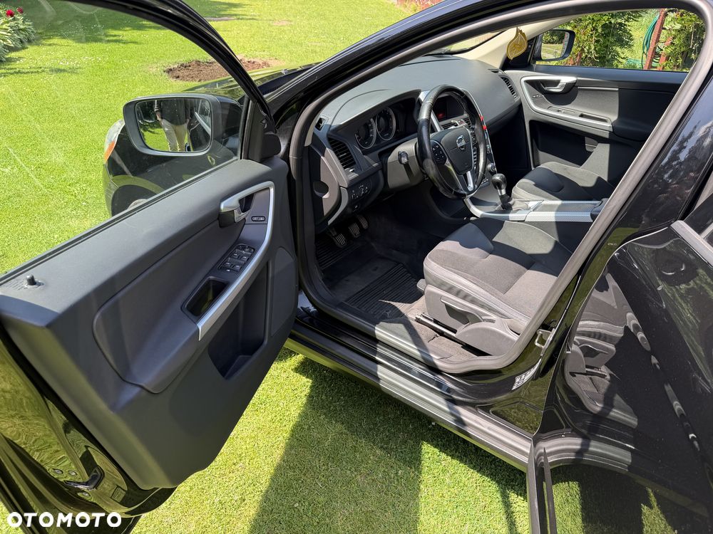 Volvo XC 60 D4 Edition Pro - 18