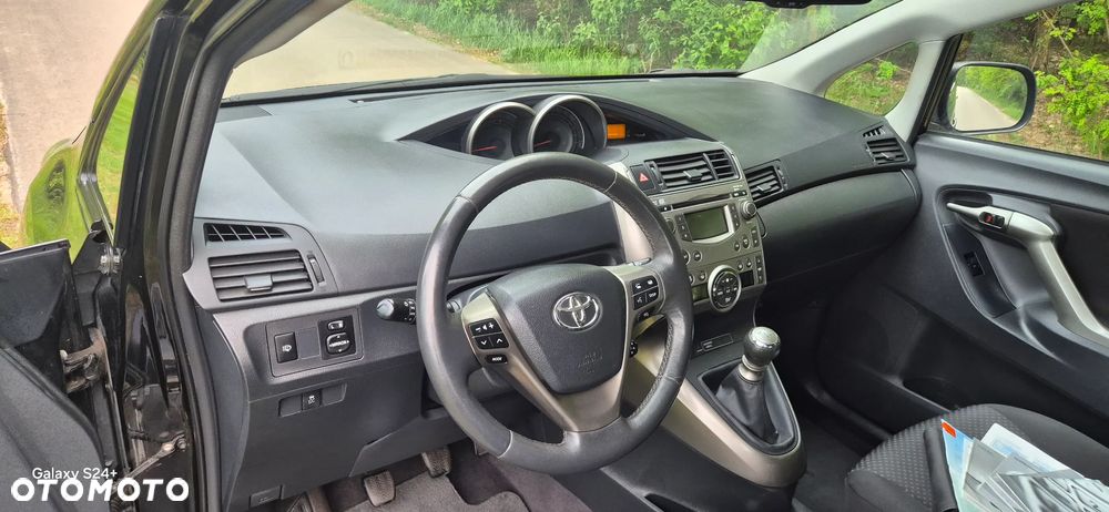 Toyota Verso 1.8 7-Sitzer Life - 10