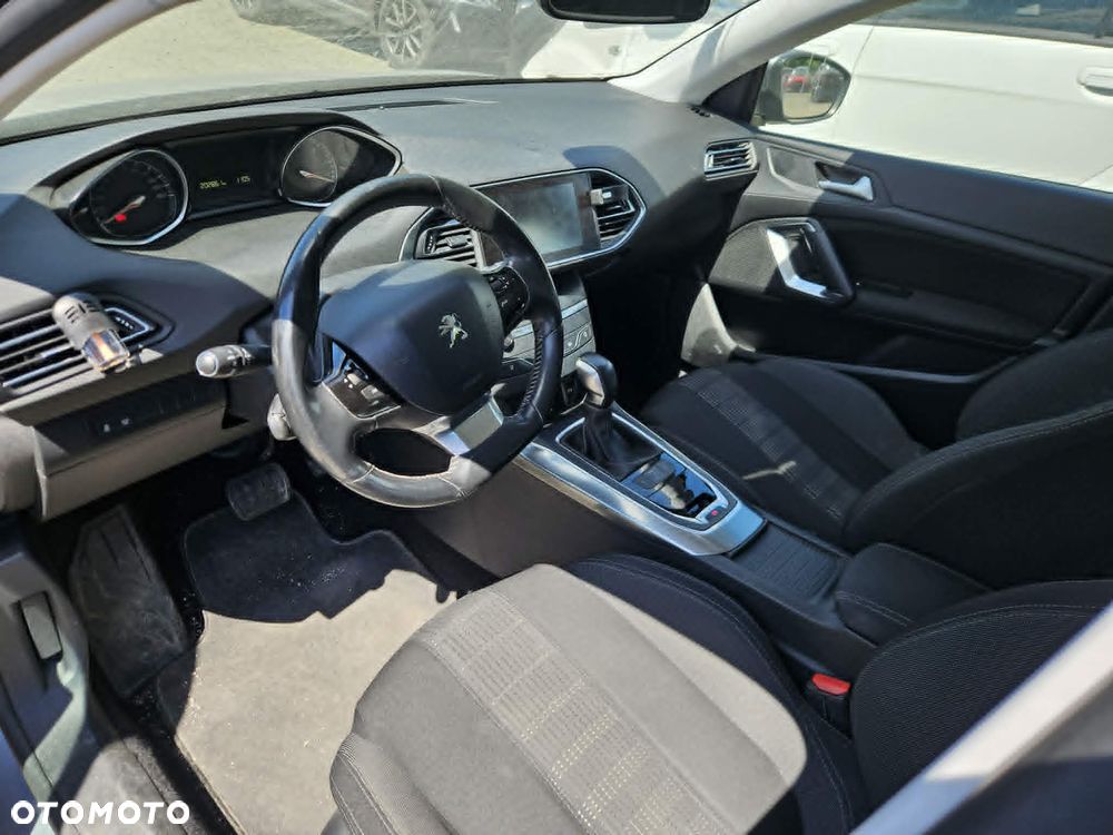 Peugeot 308 BlueHDi 150 EAT6 Stop & Start Business-Line - 2