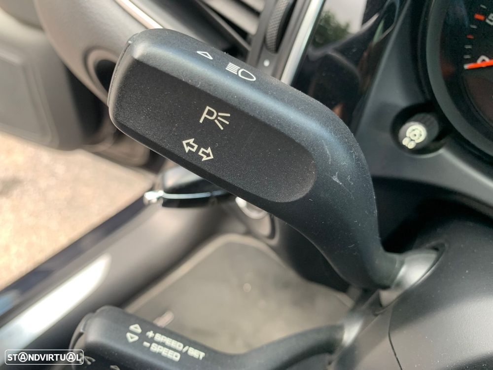 Porsche Macan S - 42