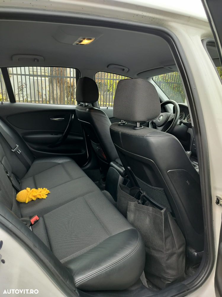 BMW Seria 1 120d DPF - 18