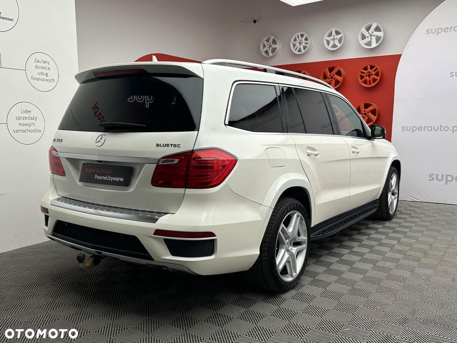 Mercedes-Benz GL - 5