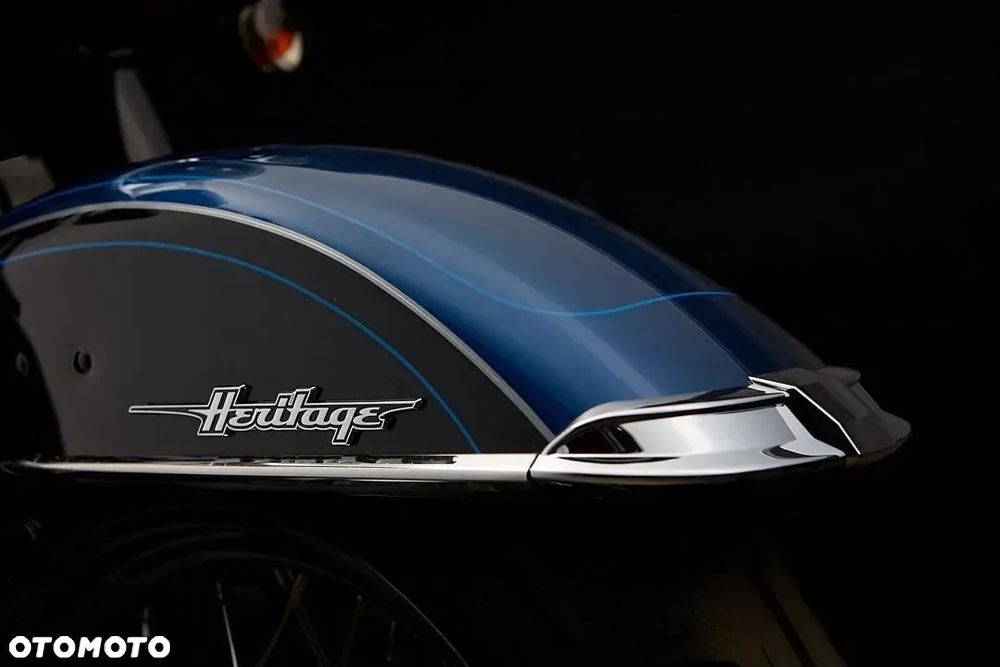 Harley-Davidson Softail Heritage Classic - 11