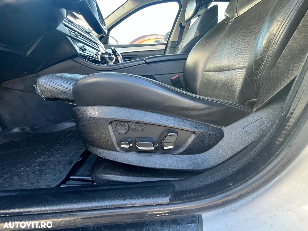 BMW Seria 5 520d - 19