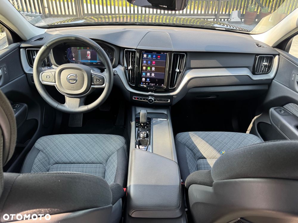Volvo XC 60 B4 D Core - 17