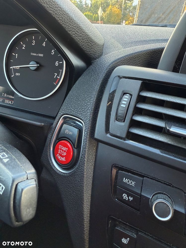 BMW Seria 1 116i - 13