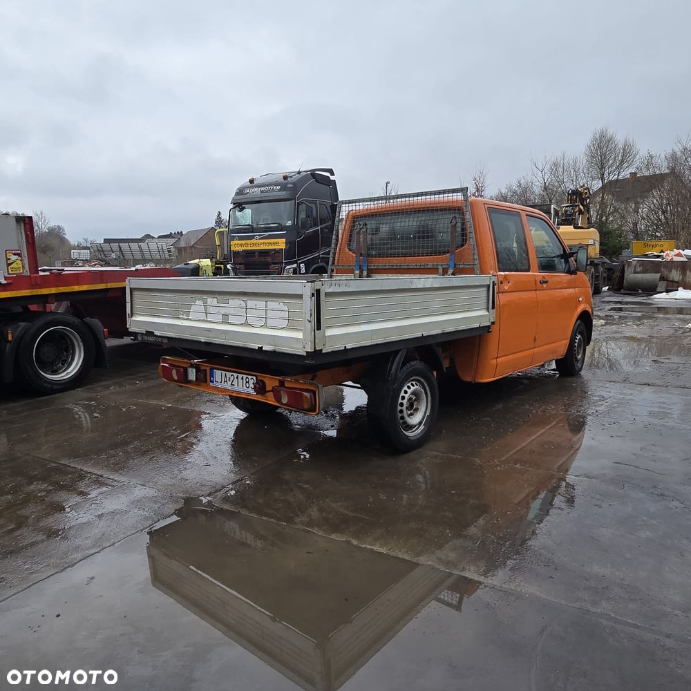 Volkswagen TRANSPORTER T5 - 8