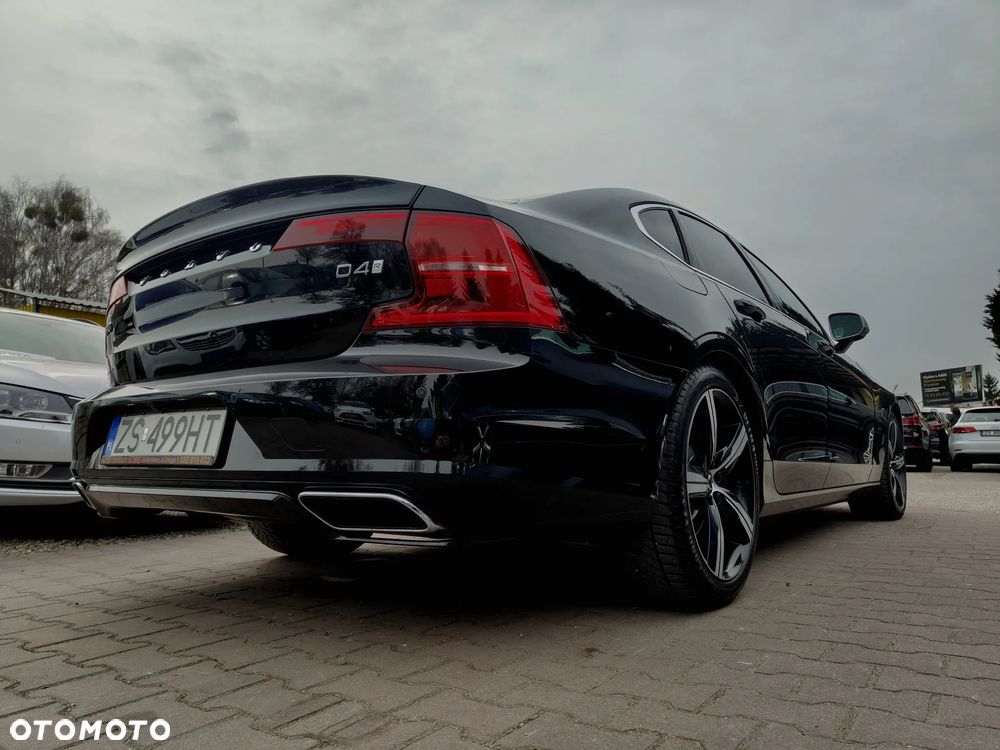 Volvo S90 D4 R-Design - 18