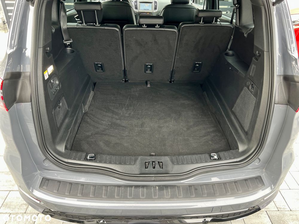 Ford S-Max 2.0 EcoBlue Twin-Turbo ST-Line - 29