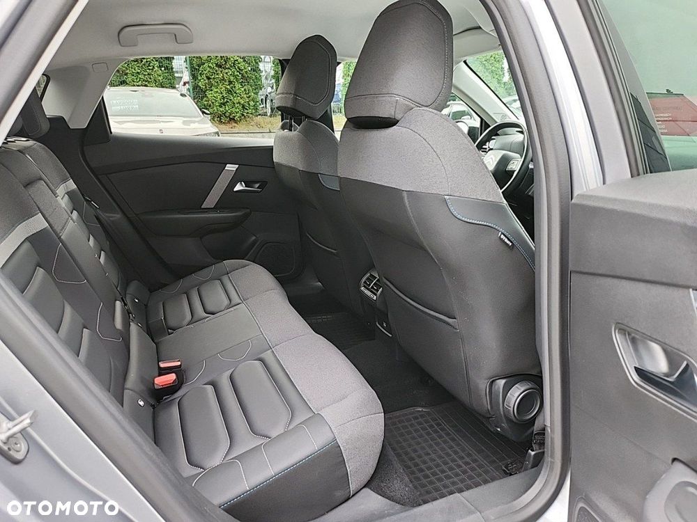 Citroën C4 1.2 PureTech Max S&S EAT8 - 13