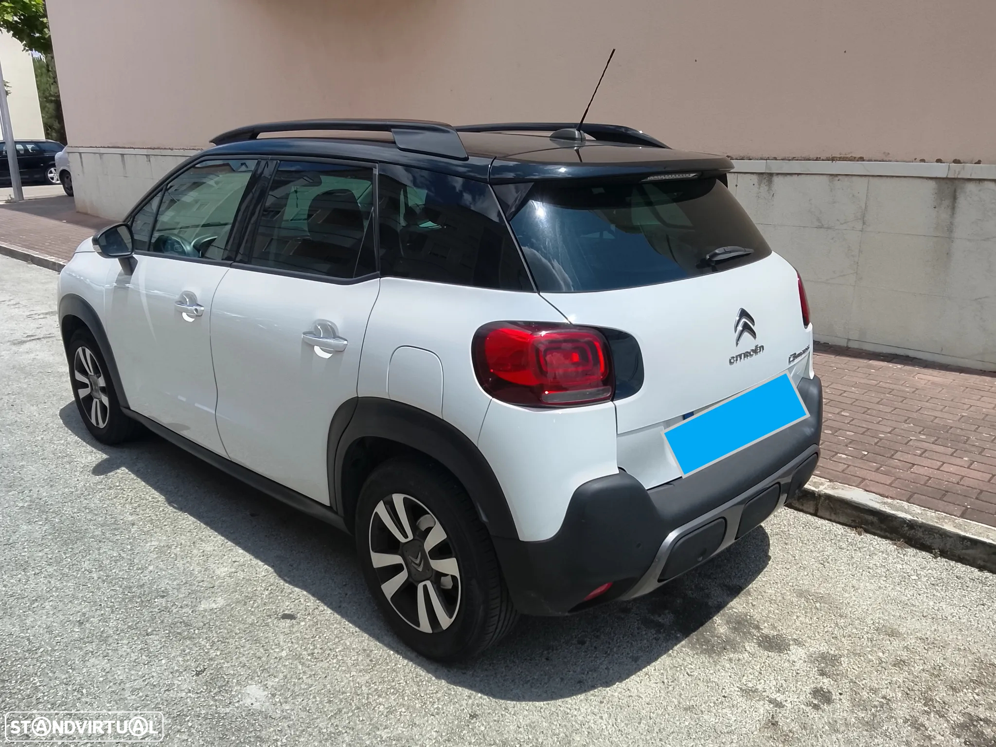 Citroën C3 Aircross 1.2 PureTech Shine - 3