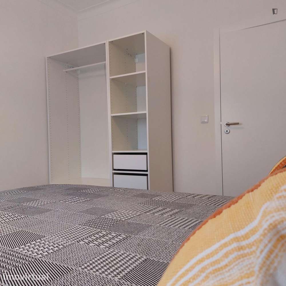 Quarto - localizado em Setubal - Grande imagem: 3/10