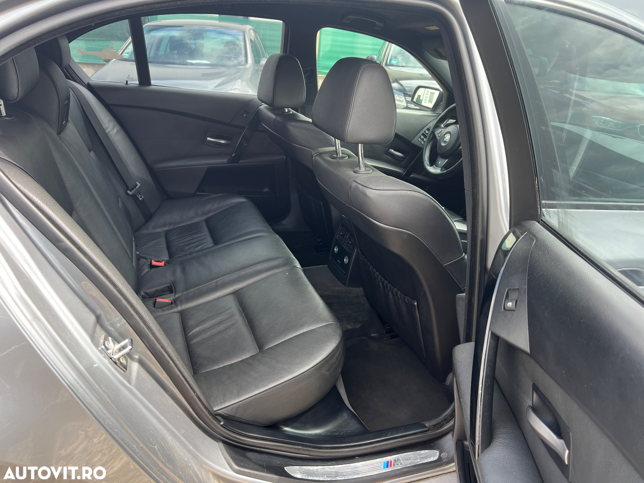 BMW Seria 5 525d Touring Aut. - 8