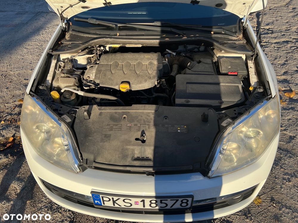 Renault Laguna 1.6 Authentique - 9