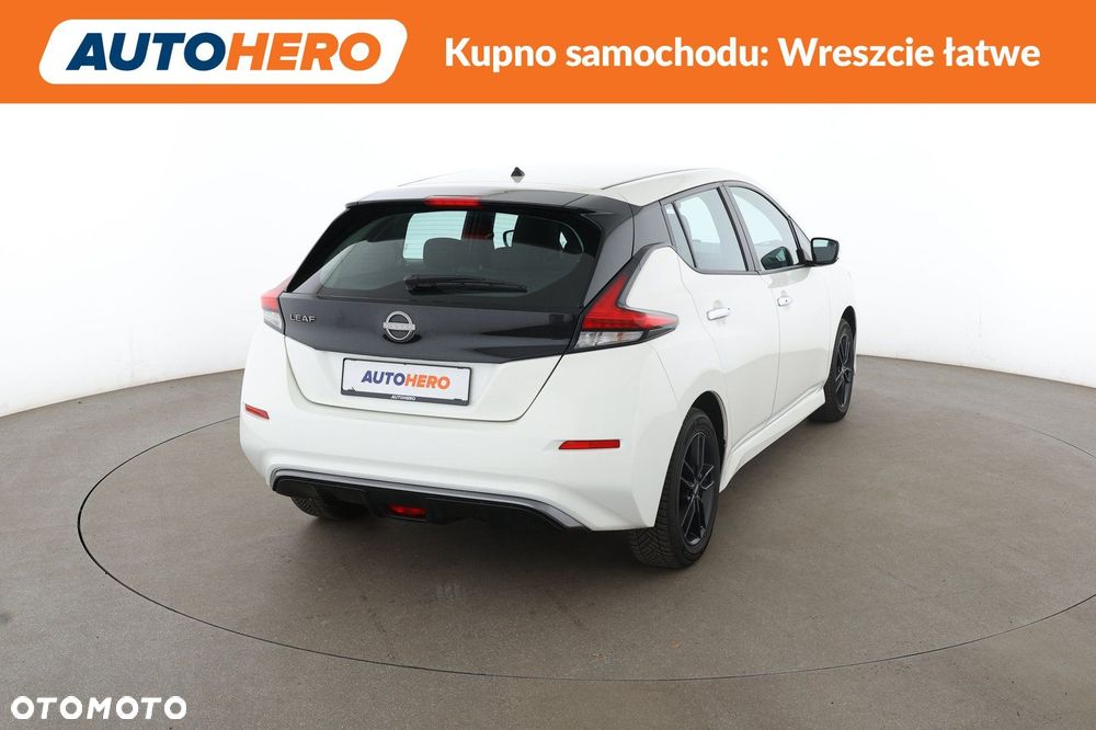 Nissan Leaf - 6
