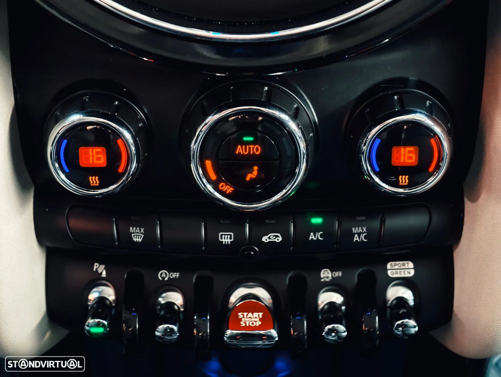 MINI 3 Portas Cooper Auto - 39