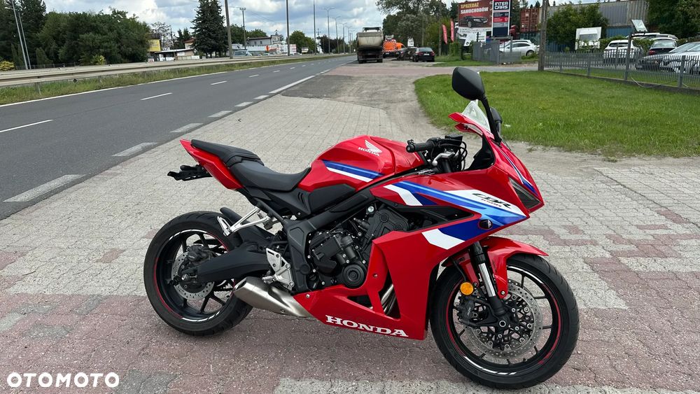 Honda CBR - 9