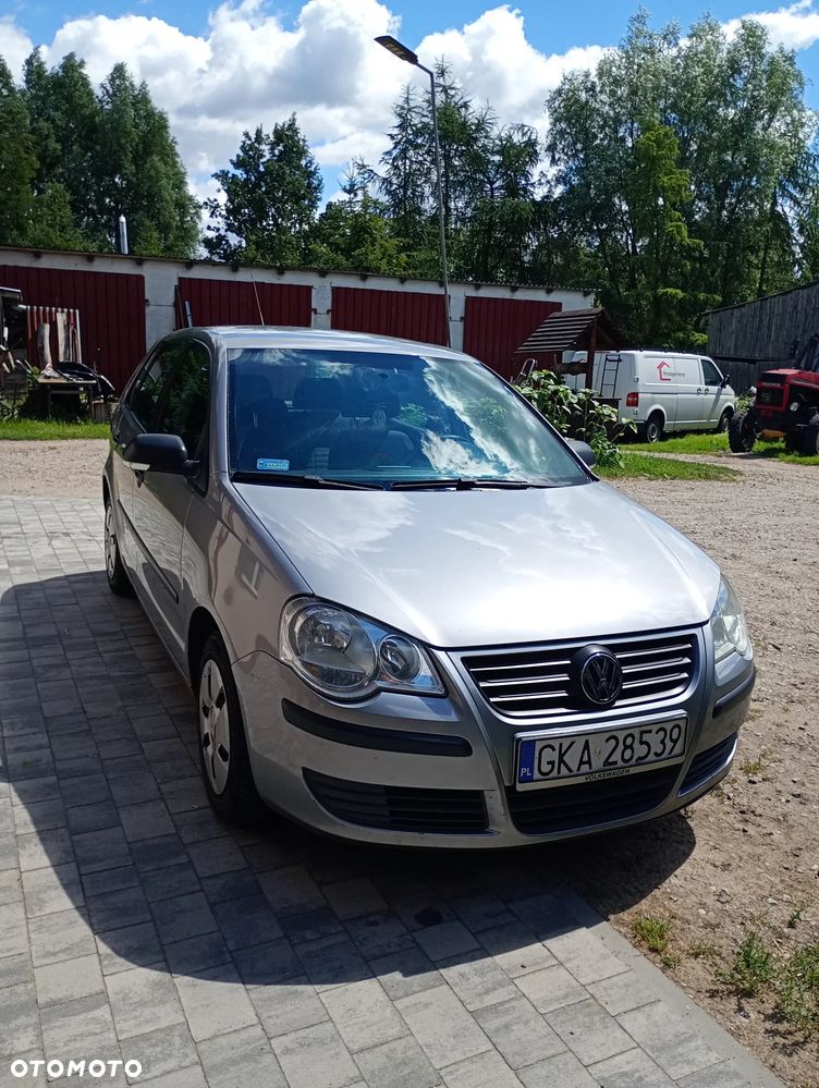 Volkswagen Polo - 1