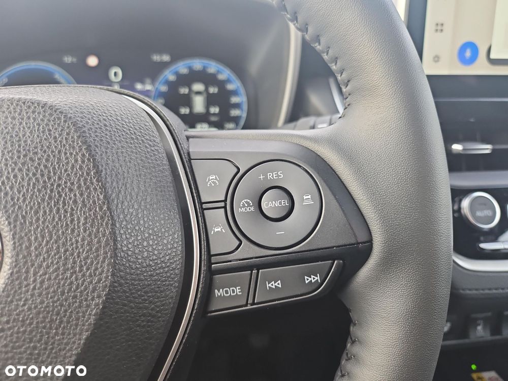 Toyota Corolla Cross - 18