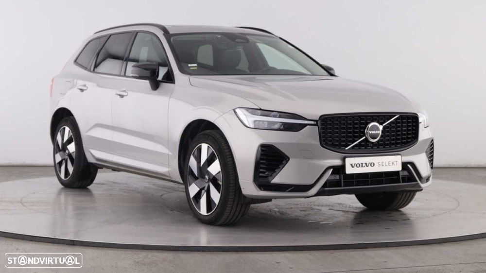 Volvo XC 60 2.0 T6 PHEV Plus Dark AWD - 14