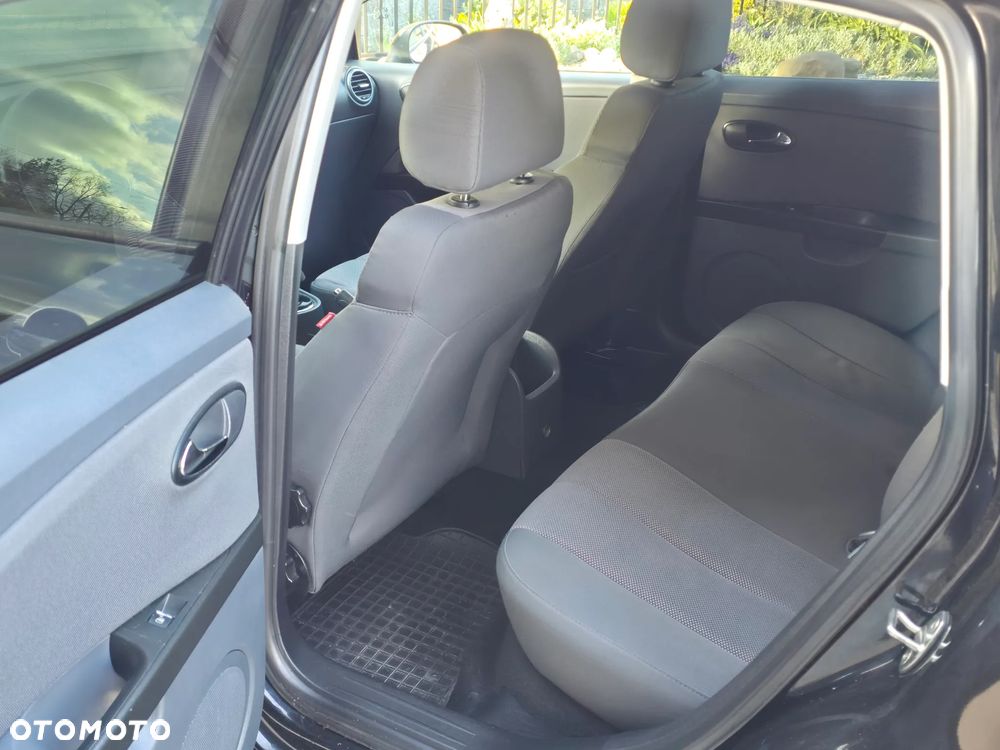 Seat Leon 1.6 Spirit R - 18