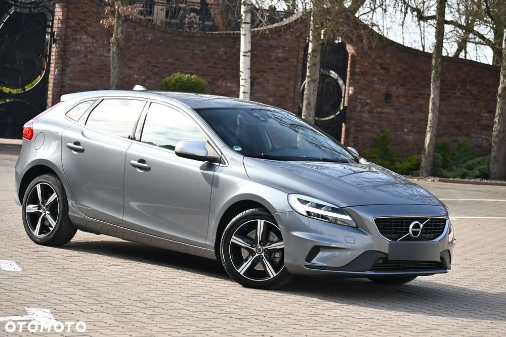 Volvo V40 D2 Geartronic RDesign - 12