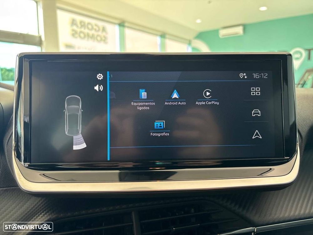 Peugeot 2008 1.2 PureTech Style - 8