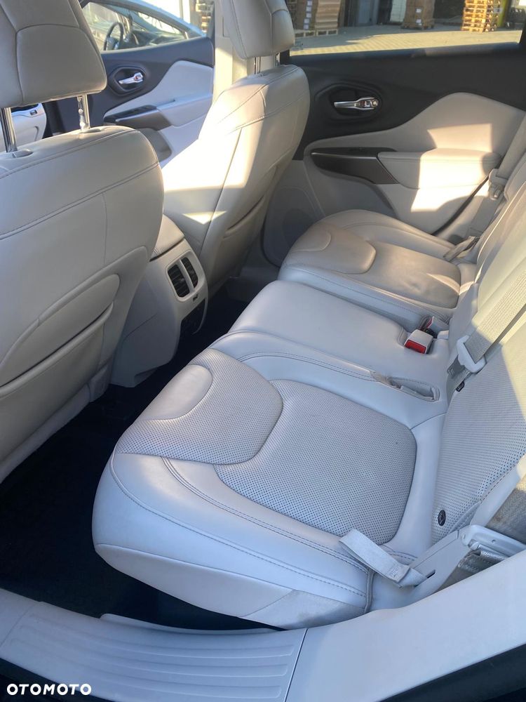 Jeep Cherokee 2.0 GME Active Drive I Overland - 12