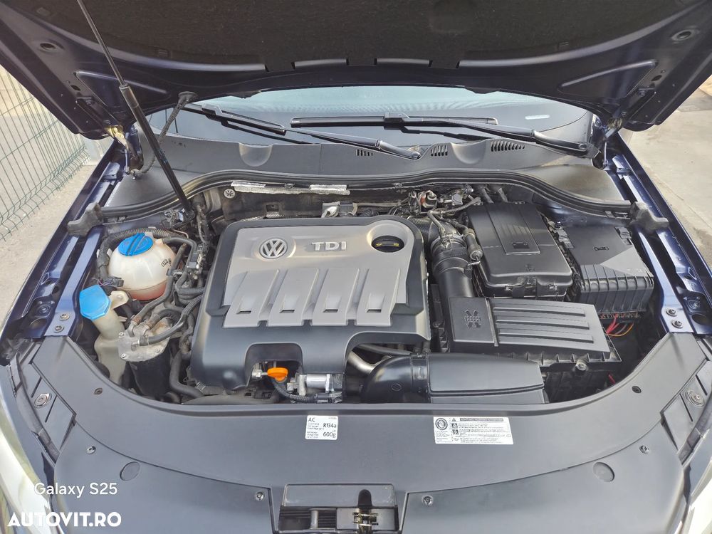 Volkswagen Passat 2.0 TDI BlueMotion Technology Comfortline - 3