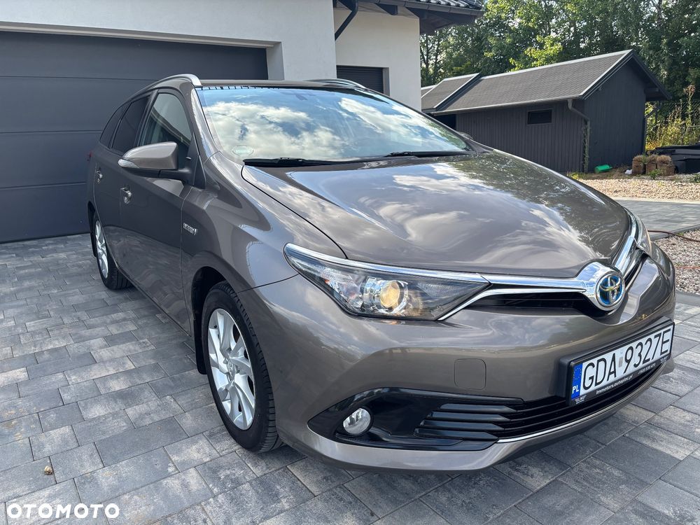 Toyota Auris - 2