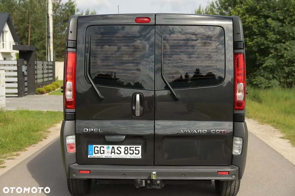 Opel Vivaro - 17