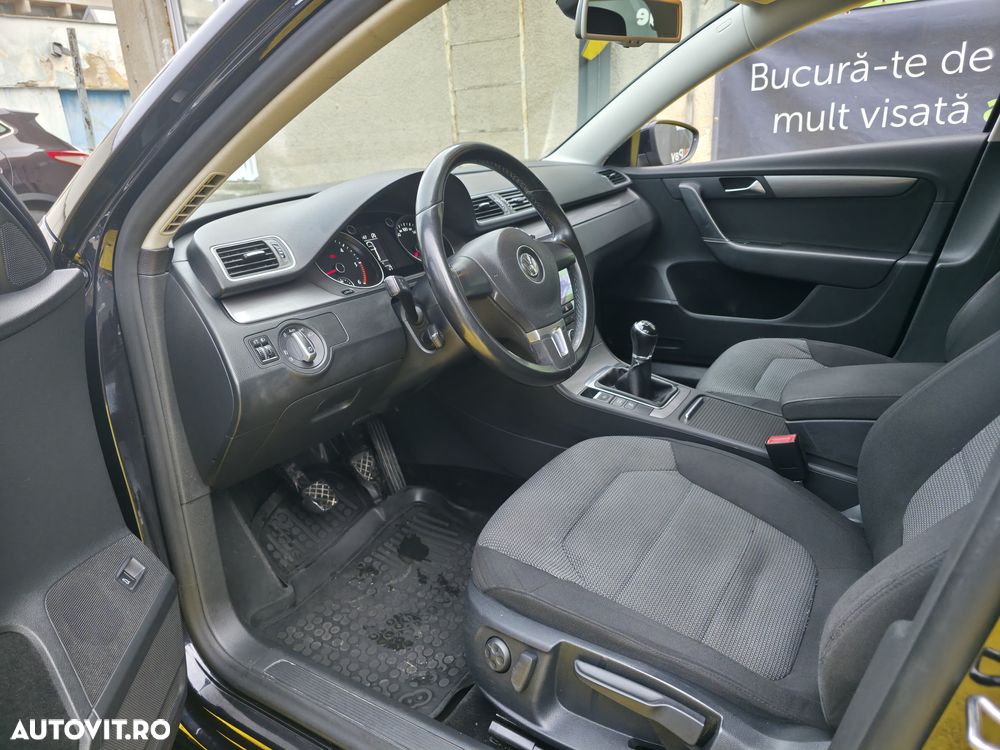 Volkswagen Passat Variant 1.6 TDI BlueMotion Technology Comfortline - 8