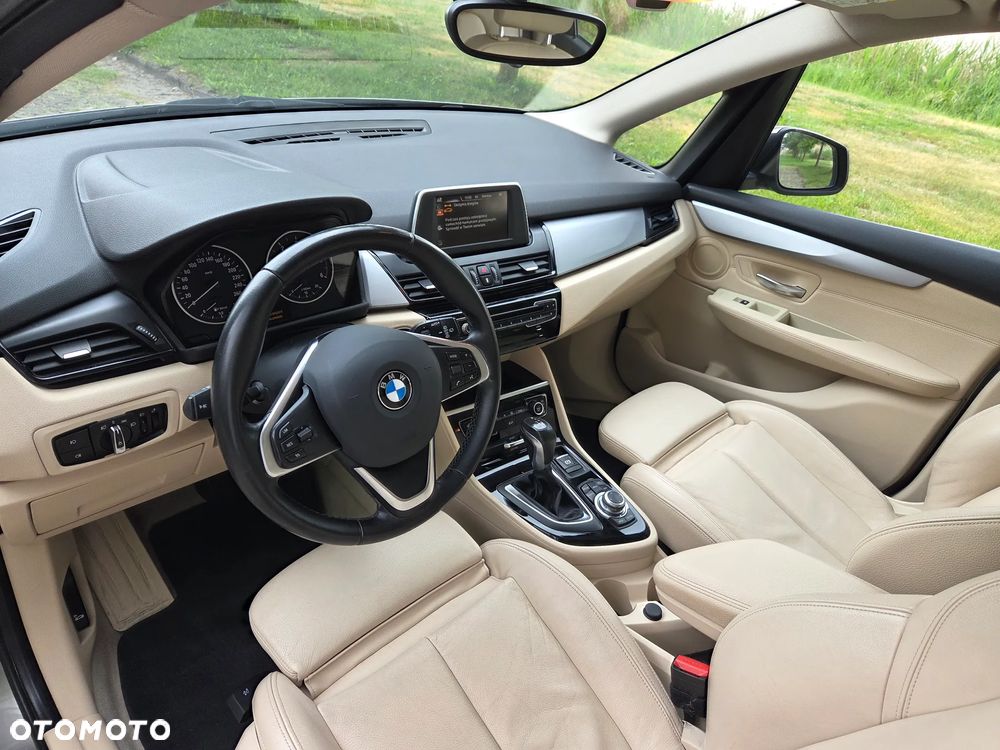 BMW Seria 2 218d Advantage - 10
