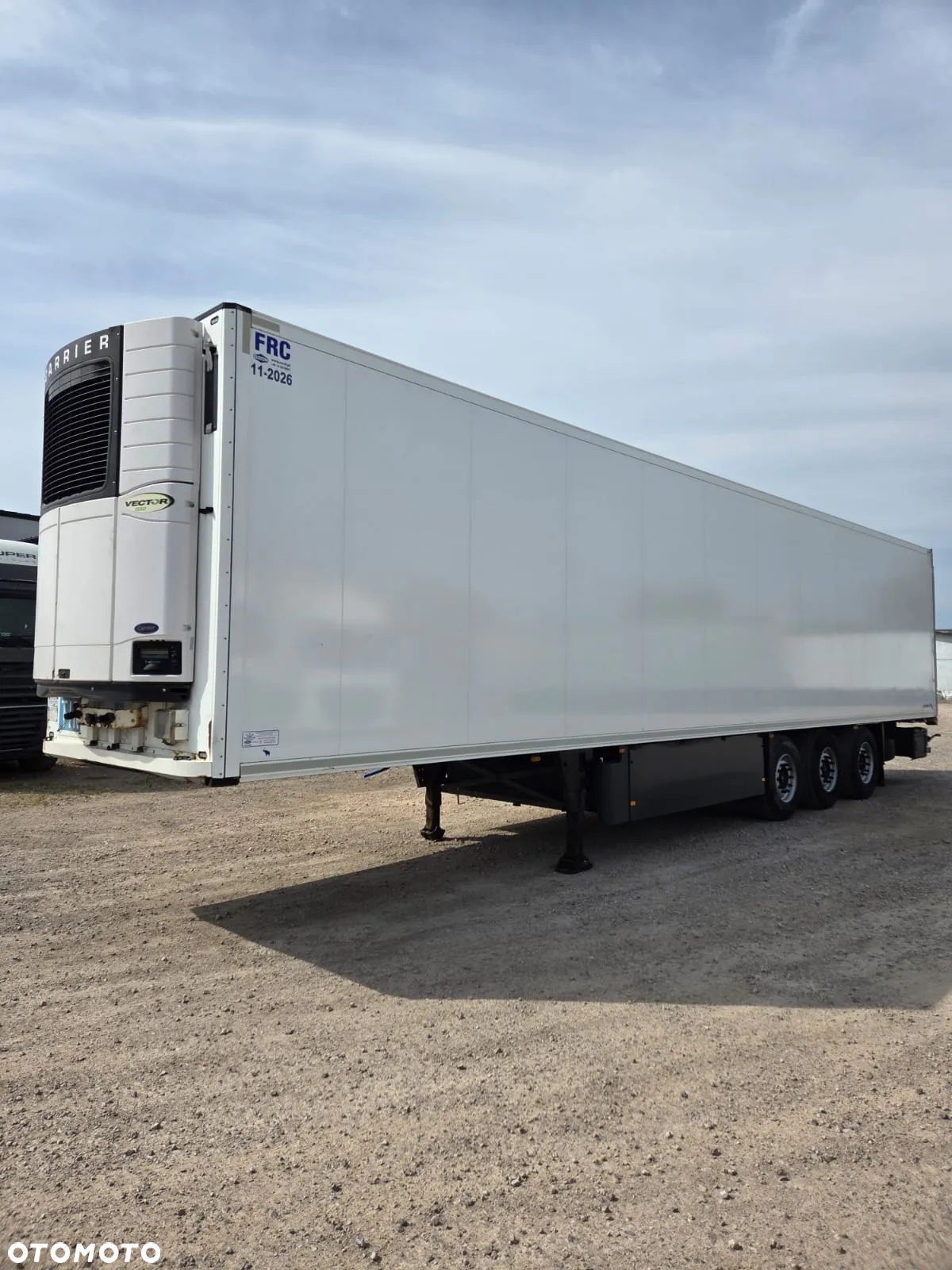 Schmitz Cargobull SKO24 - 2