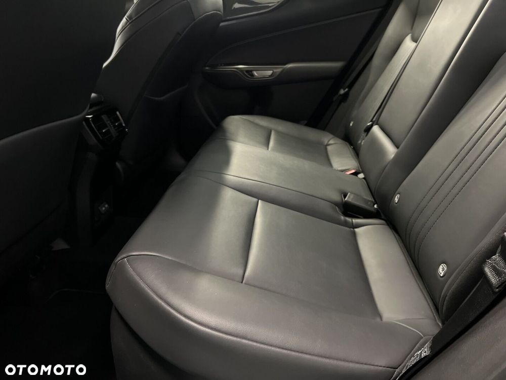 Lexus NX 350h Business AWD - 11