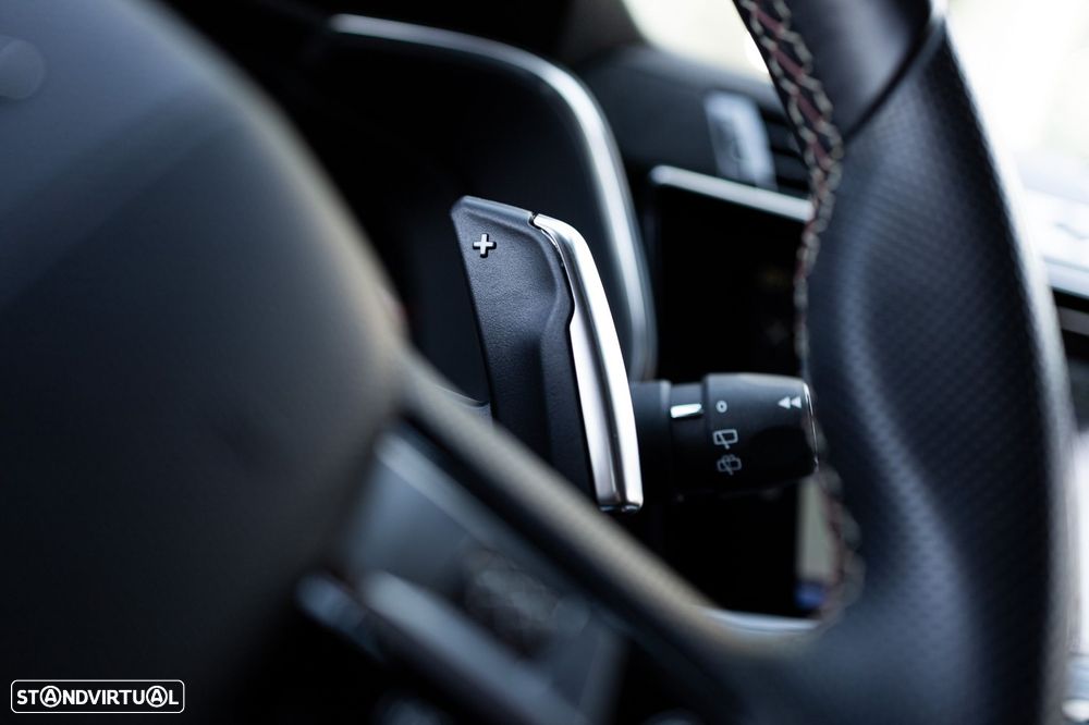 DS DS7 Crossback E-Tense Performance Line EAT8 - 34