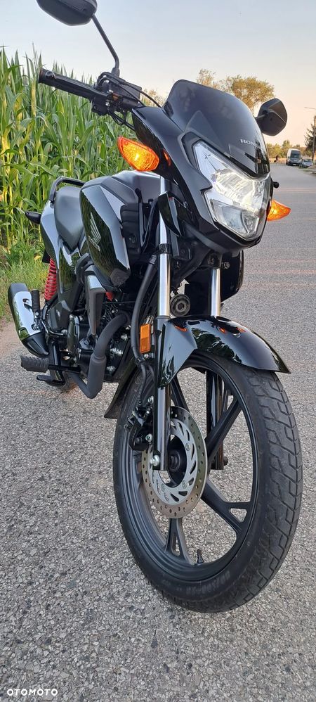 Honda CB - 2