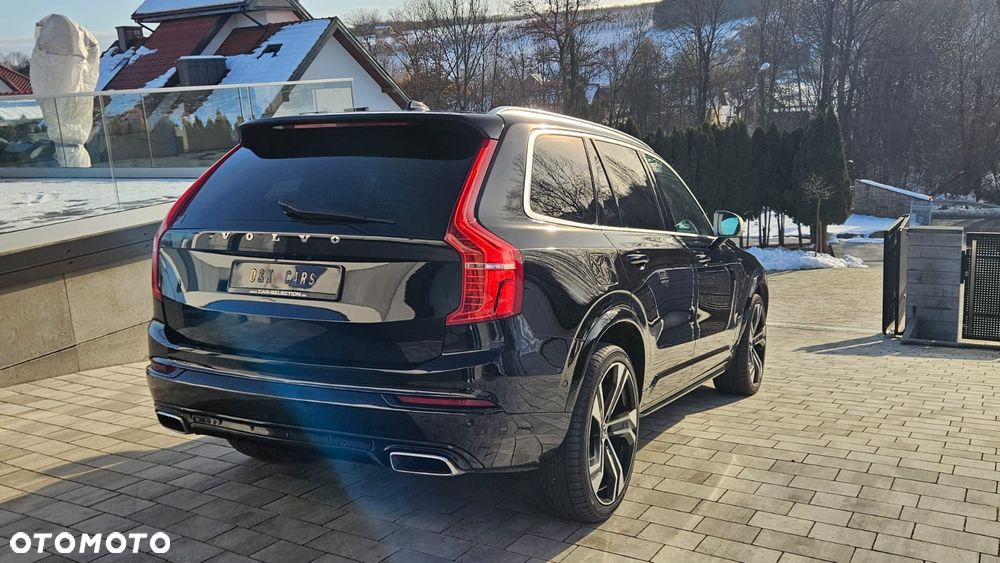 Volvo XC 90 D5 AWD Geartronic RDesign - 12