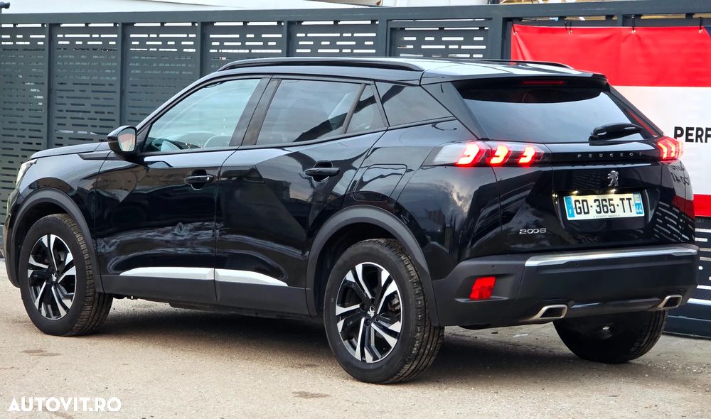 Peugeot 2008 PureTech 130 EAT8 Allure - 7