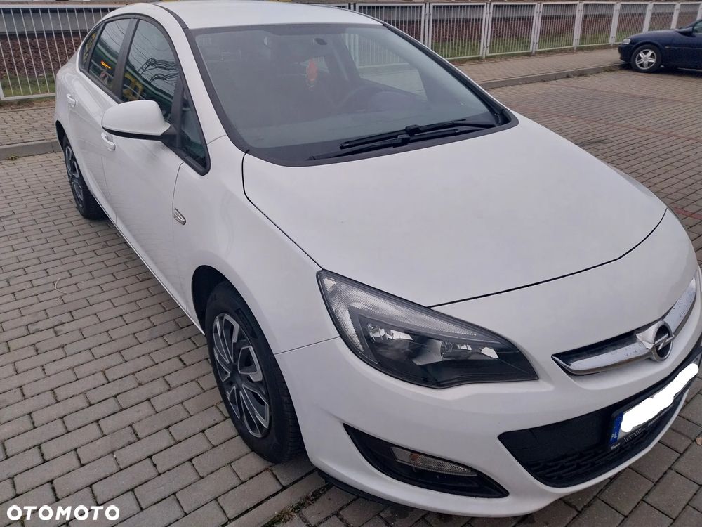 Opel Astra - 3